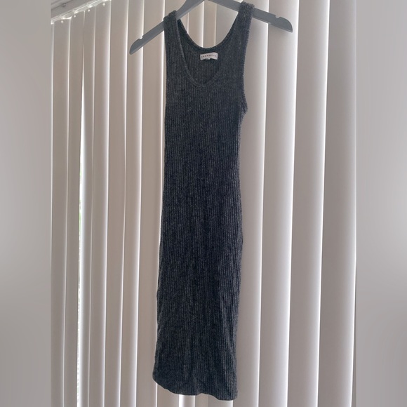 Aritzia Community dress Size S - Picture 2 of 3